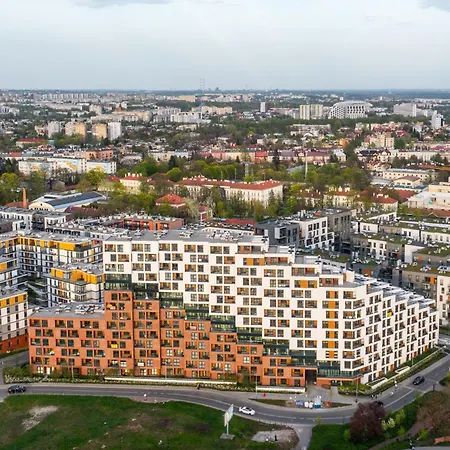 Lew Invest, Stare Miasto, Bezplatny Parking