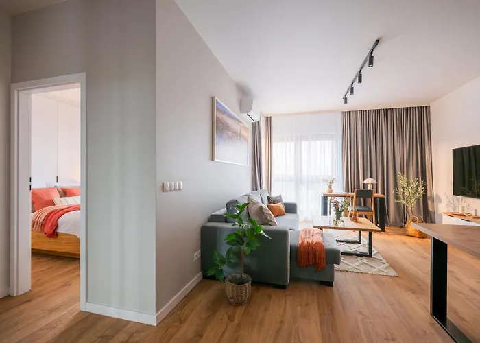 Lew Invest, Stare Miasto, Bezplatny Parking Krakov